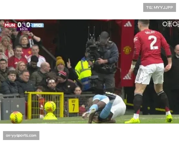 通讯：德甲裁判委员会内部会议，明确混合防守中肢体接触与犯规的判罚尺度